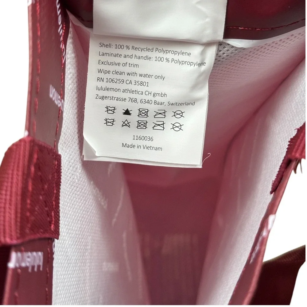 NEW Lululemon Burgundy Red Festive Holiday Christmas Reusable Shopping Tote Bag